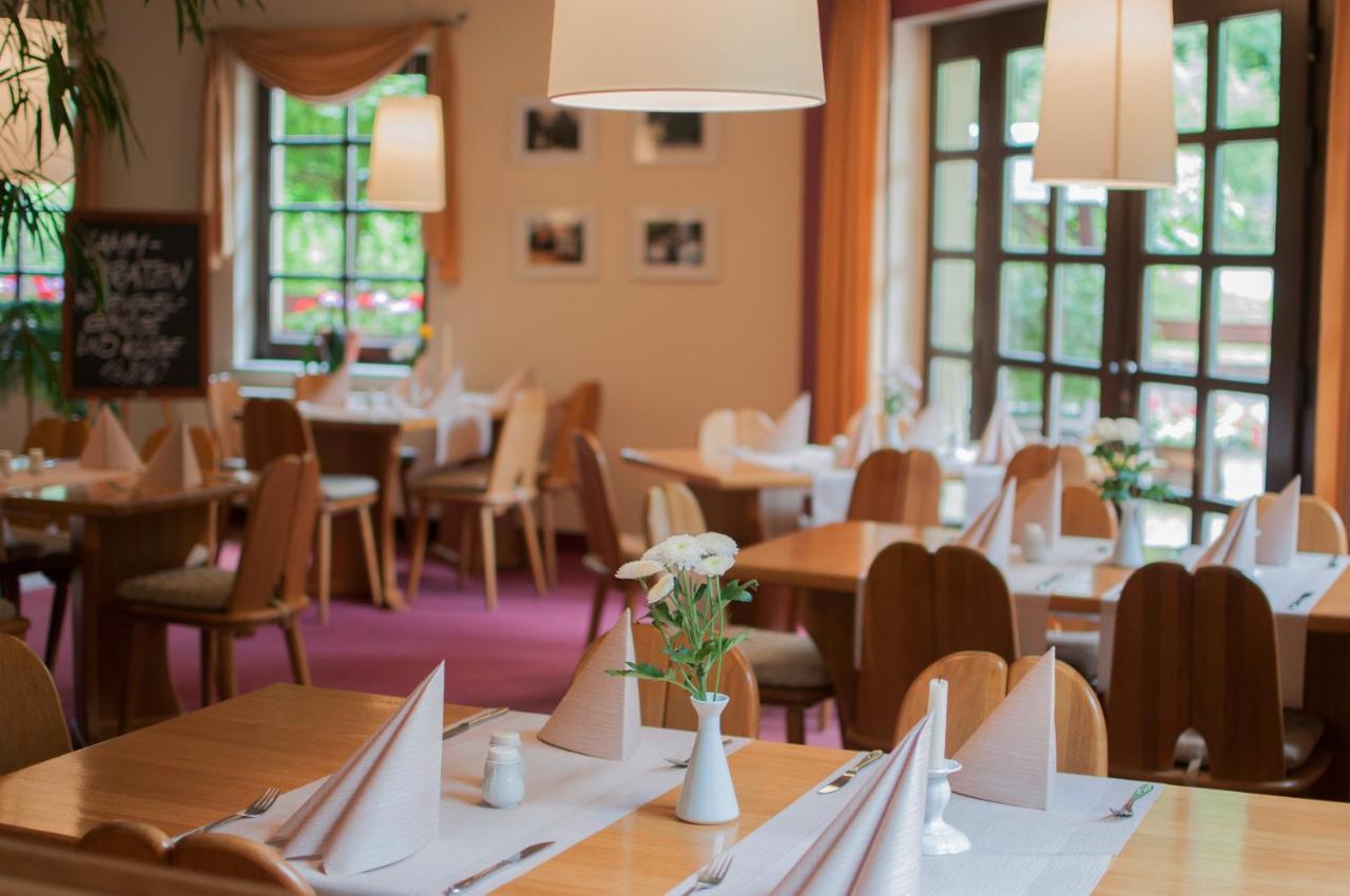 Waldfrieden Waldheim Hotel Kültér fotó